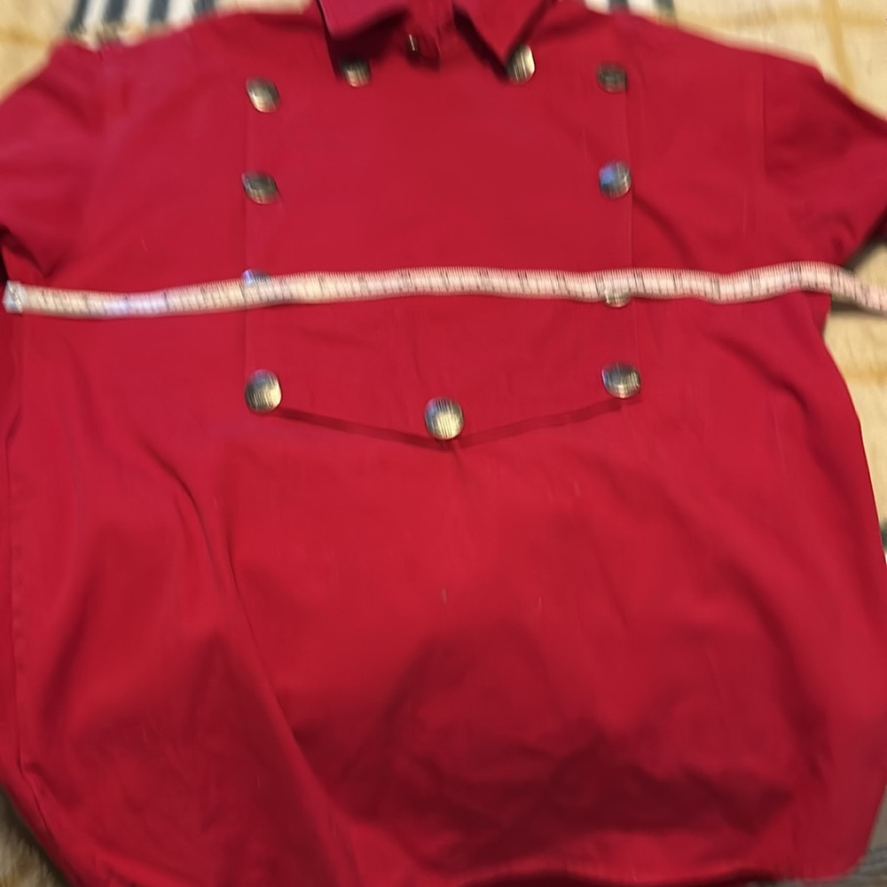 Scully Red Casual Button Down Shirt with Fitted Silhouette and Textured Fabric - Picture 4 of 4